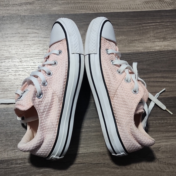 Converse - Picture 6 of 6